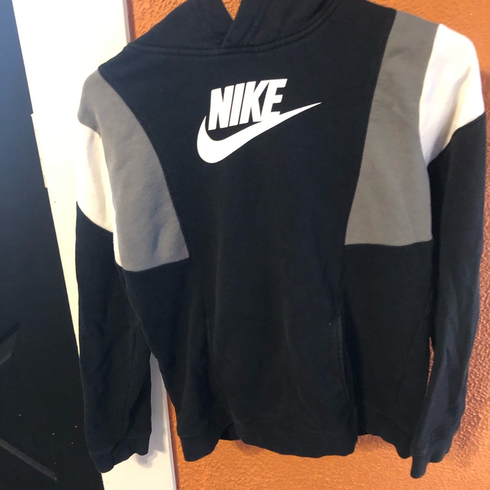 Nike hoodie